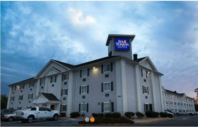 Hotel Intown Extended Richmond Va - Chester